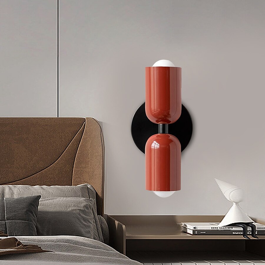 Moderne Vintage Doppelköpfige Utility Room Wandlampe - Stilvolle Beleuchtung für zeitgenössische Räume