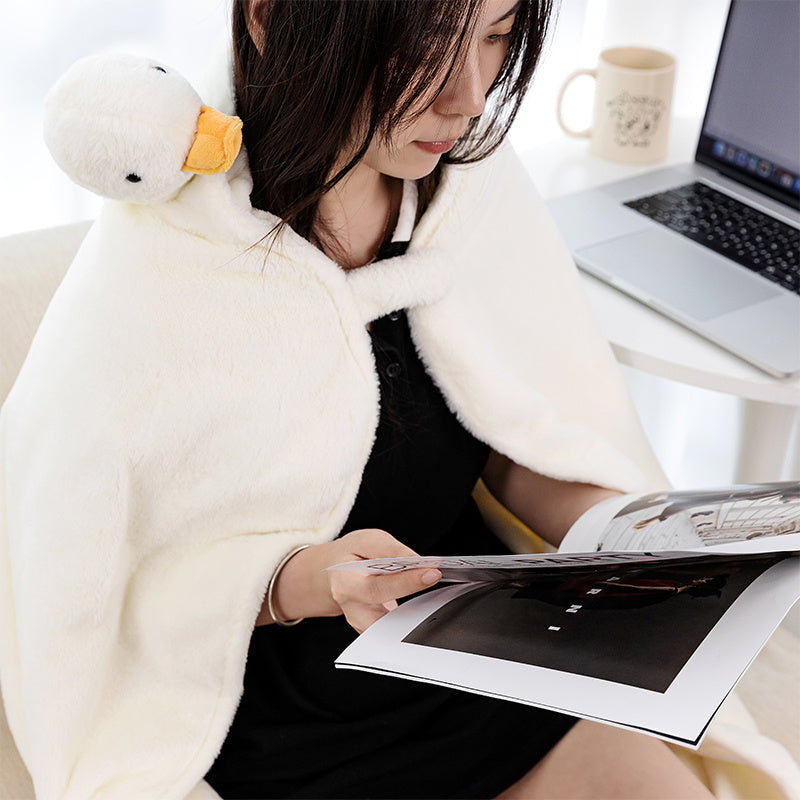 Hugging Duck Nap Decke