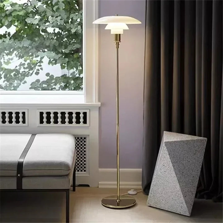 Wandlampe Mit Glasschirm