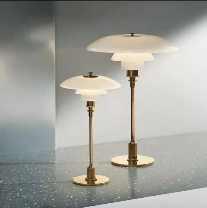 Wandlampe Mit Glasschirm