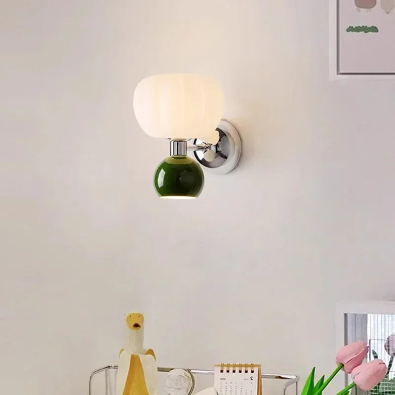 Moderne LED-Wandlampe Creme – Energiesparende Dekolampe für Wohnzimmer und Schlafzimmer