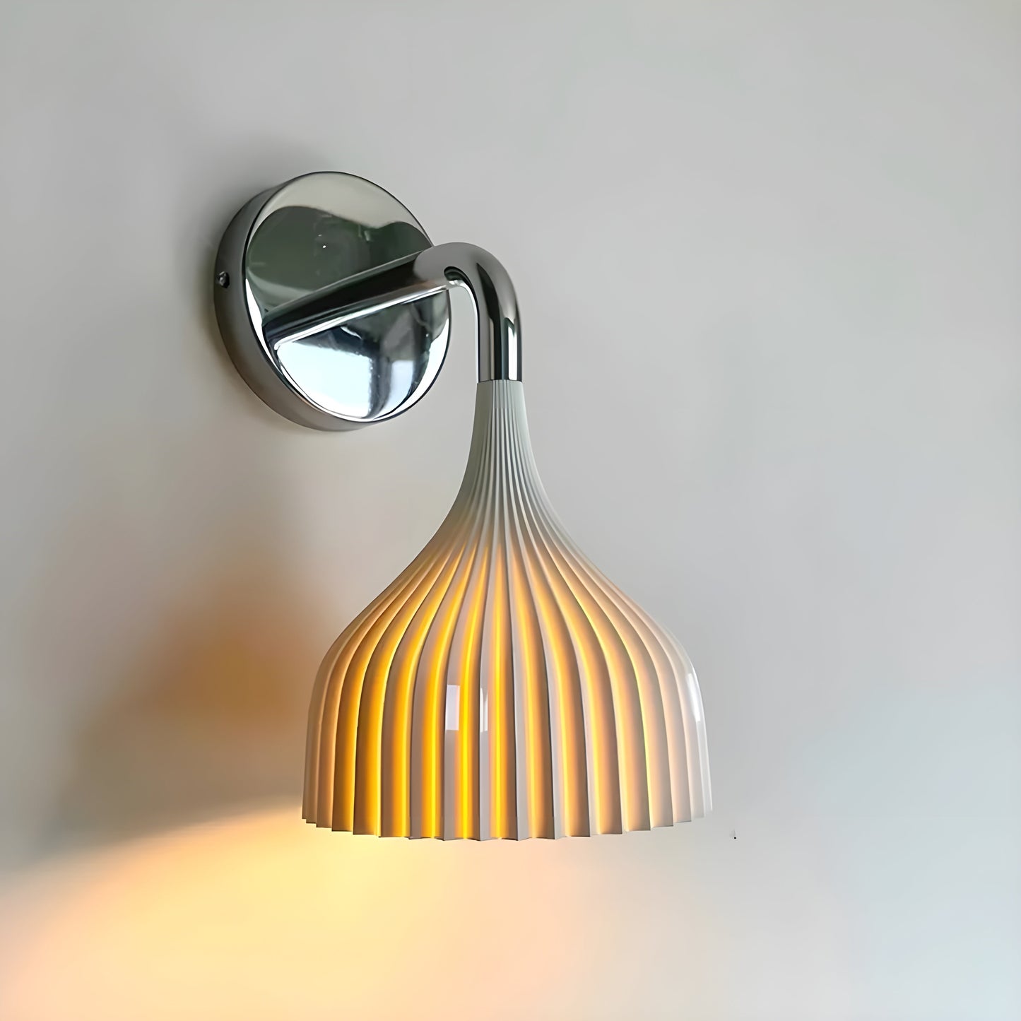 Garduru Light – Nordische Acryl-Wandleuchte