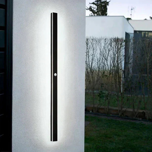 Moderne LED-Wandleuchte – Minimalistische und effiziente Beleuchtung
