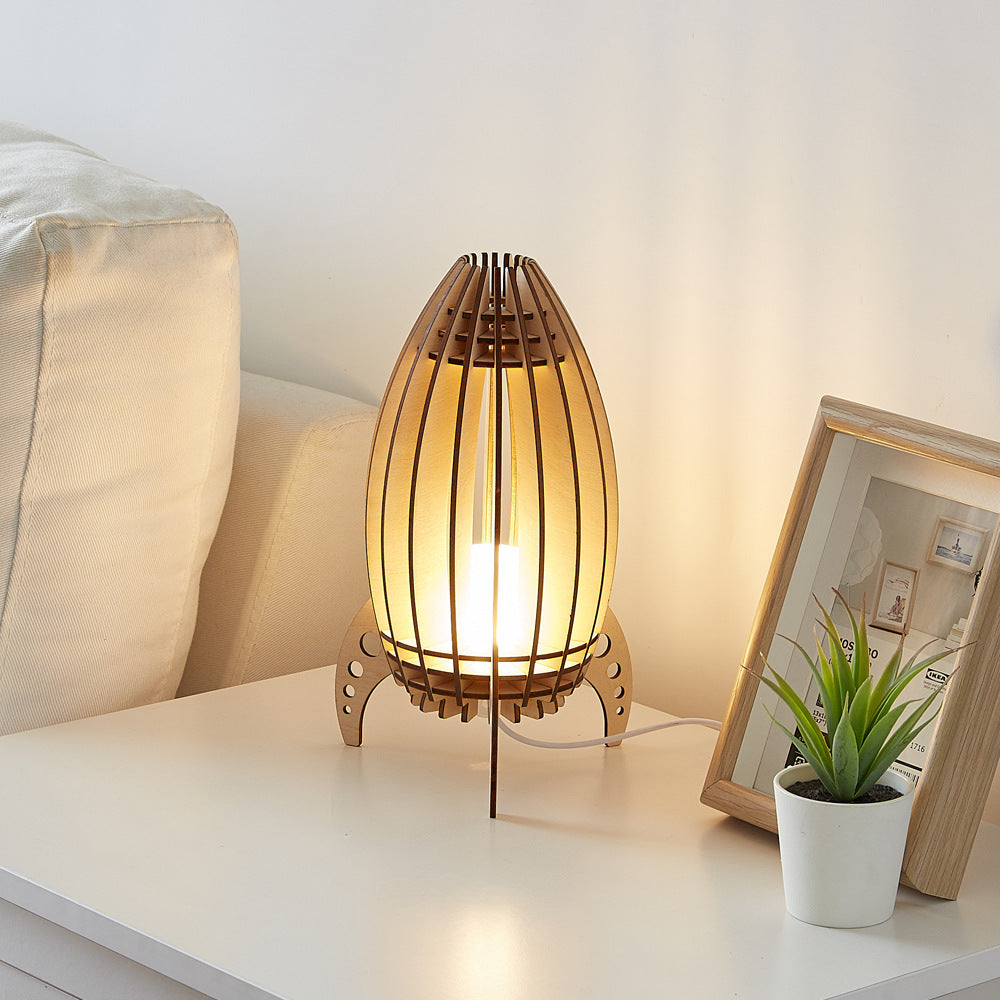 Holz-Raketenförmige Nachttischlampe mit dimmbarer LED-Beleuchtung