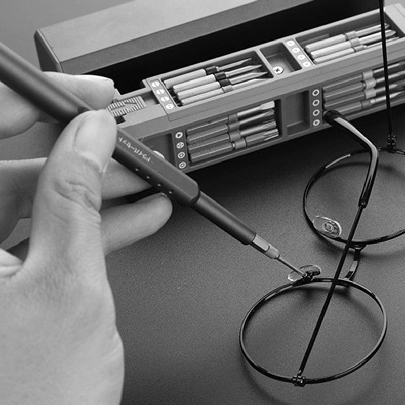 24-teilige professionelle Schraubendreher Set mit magnetischen Spitzen für präzise Aufgaben