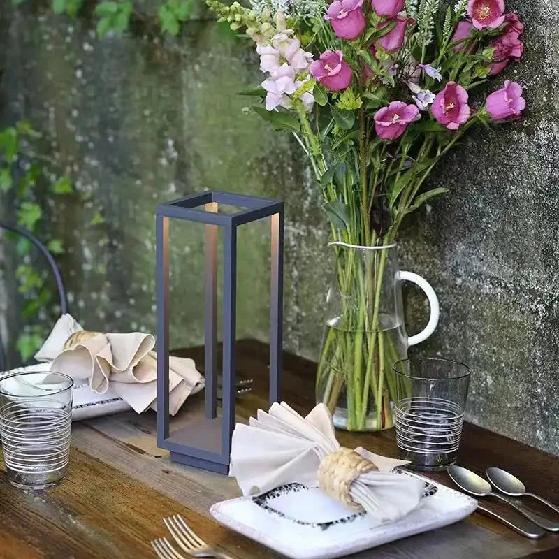 Garduru Tischlampe – Kabellos, Elegant und Wiederaufladbar