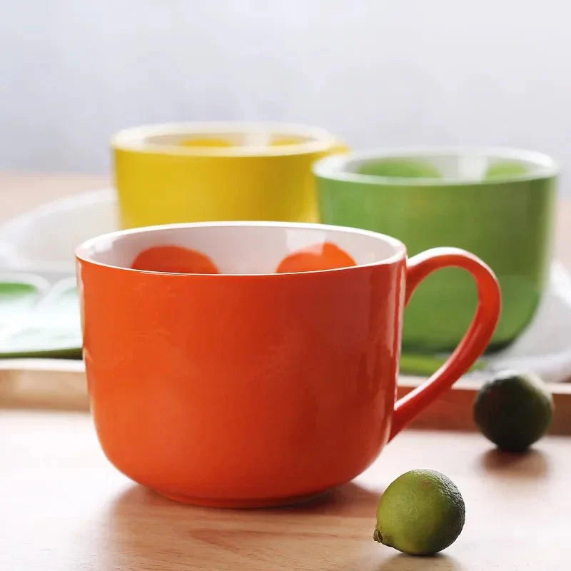 Passende Fruchtdesign-Tasse & Untertasse