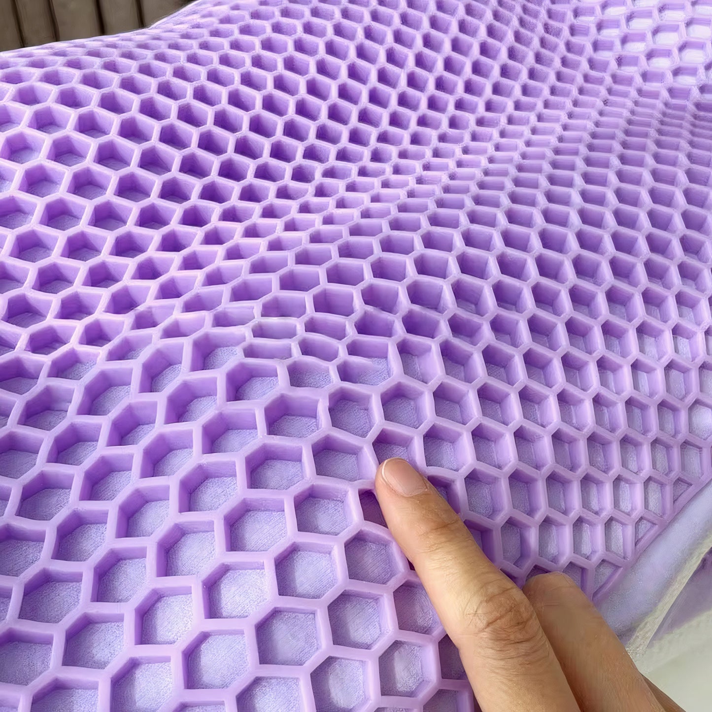 ThermaComfort – Hybrides Honigwaben-Gelkissen mit ergonomischer Nacken- und Schulternunterstützung für optimalen Schlafkomfort