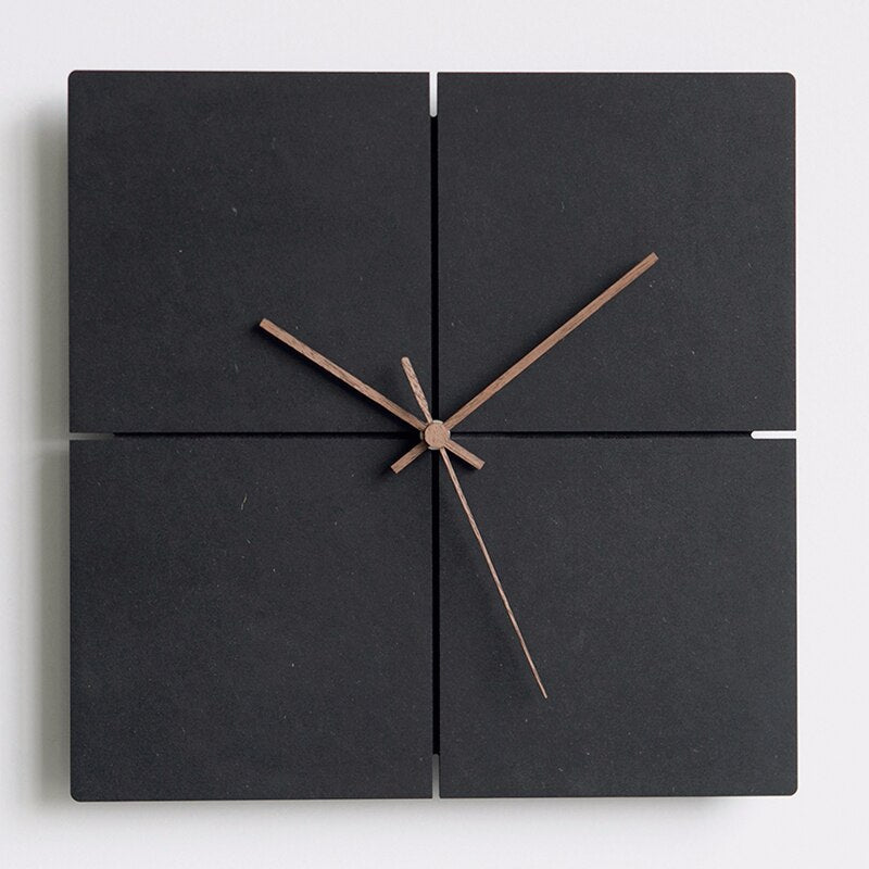 Moderne Digital-Wanduhr – Platzsparendes & klares Design