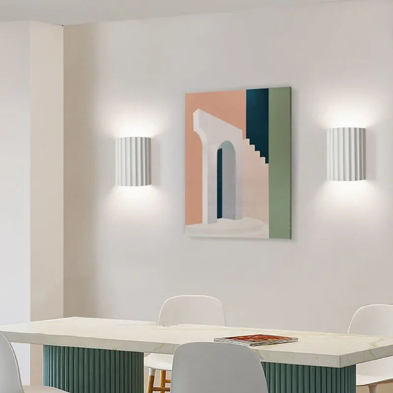 Moderne Design Wandleuchte – Lampenschirm in Falten