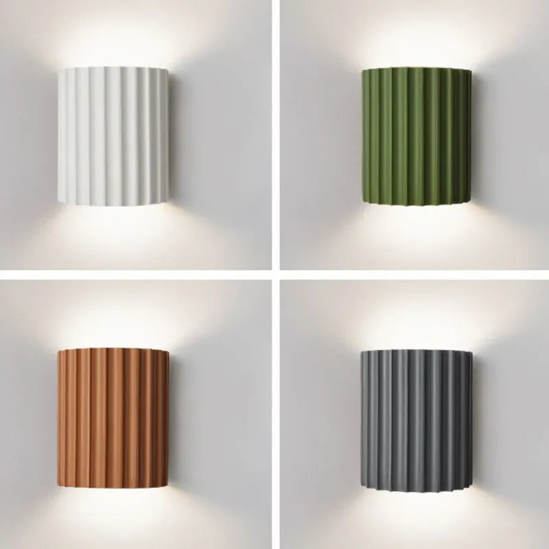Moderne Design Wandleuchte – Lampenschirm in Falten