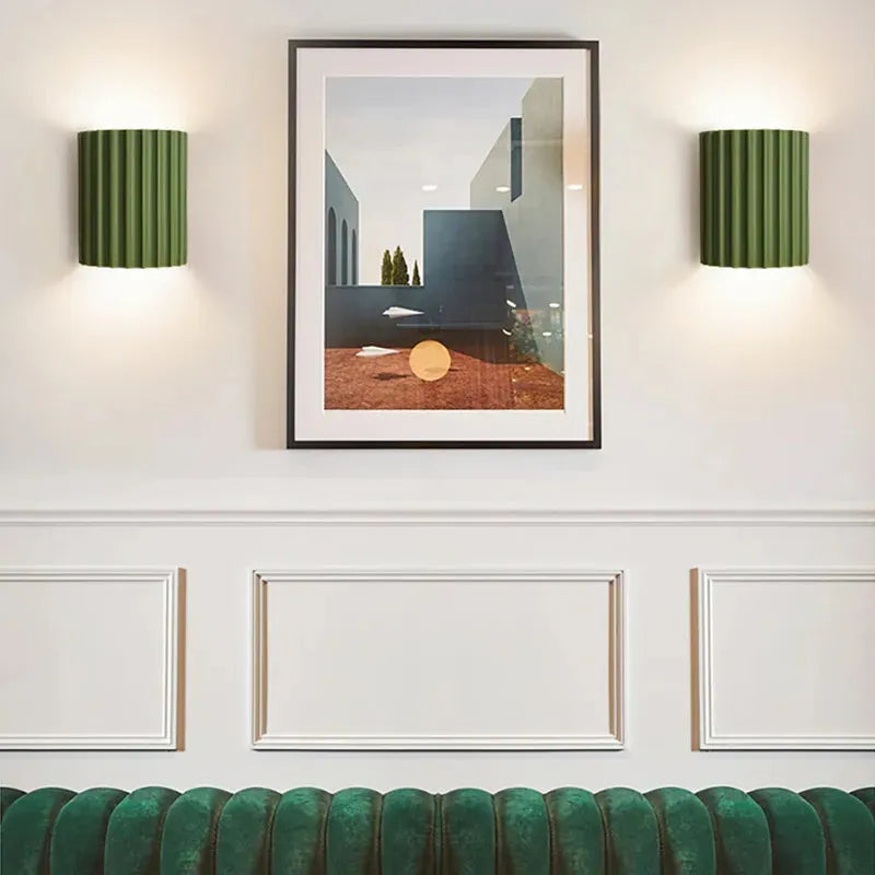 Moderne Design Wandleuchte – Lampenschirm in Falten