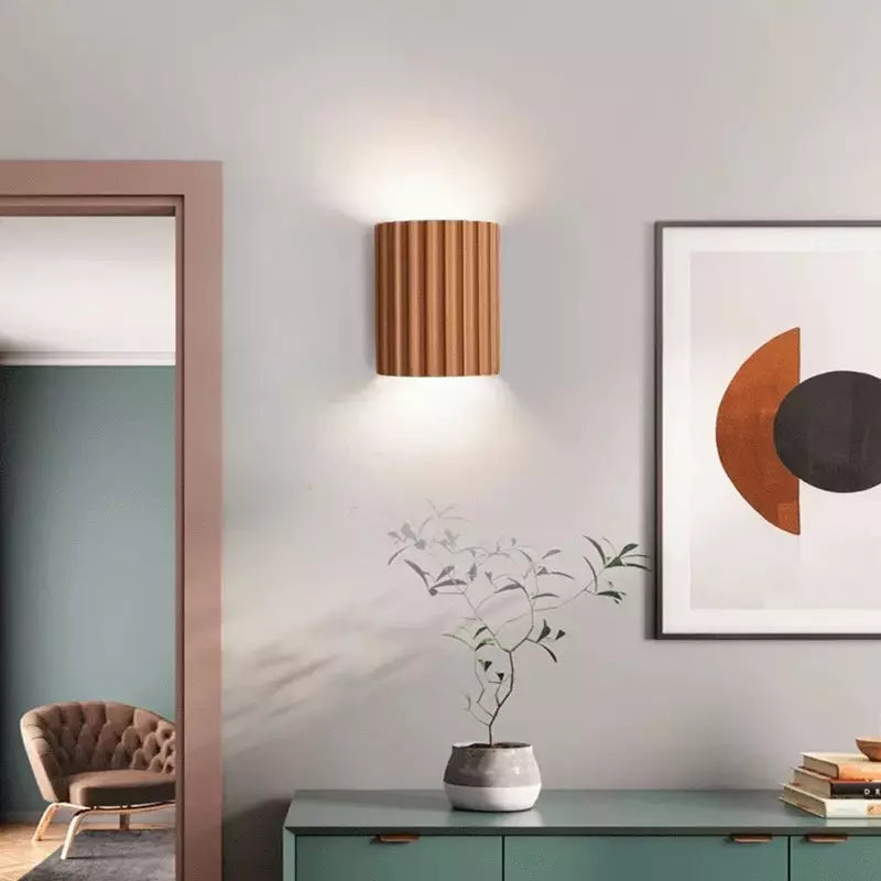 Moderne Design Wandleuchte – Lampenschirm in Falten
