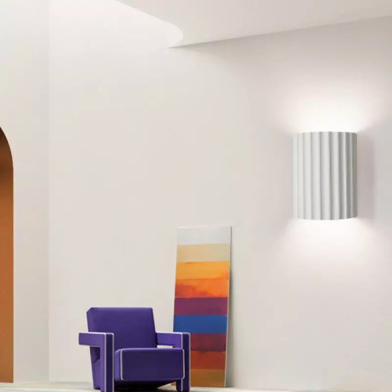 Moderne Design Wandleuchte – Lampenschirm in Falten