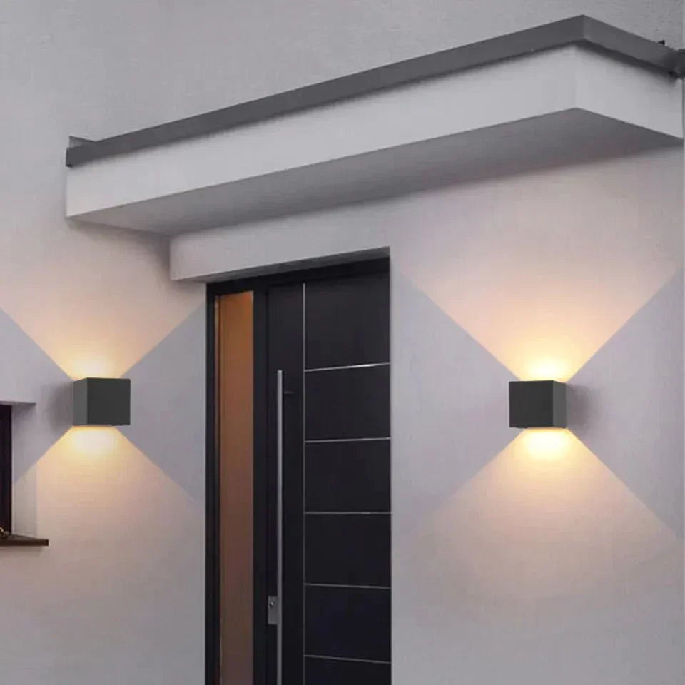 Royallure Smart Motion Sensor Wandlampe - Energieeffiziente LED-Leuchte für die Innen- und Außenanwendung