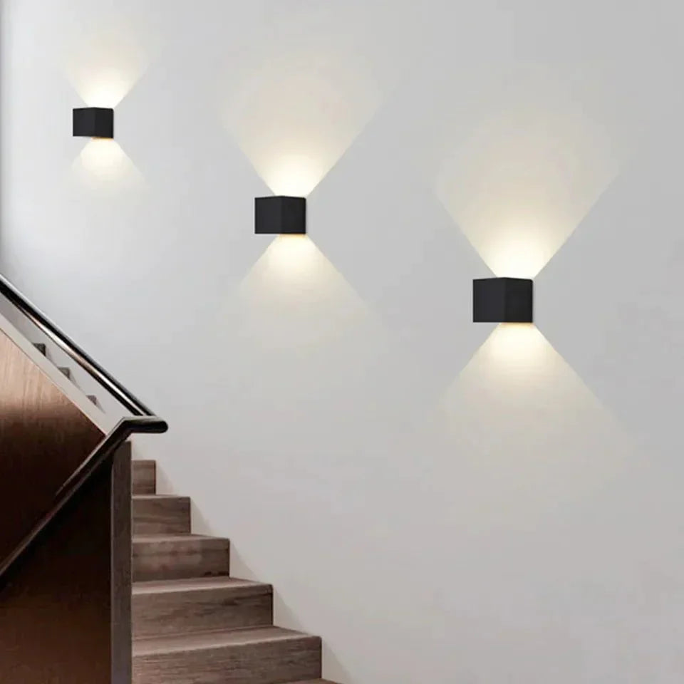 Royallure Smart Motion Sensor Wandlampe - Energieeffiziente LED-Leuchte für die Innen- und Außenanwendung