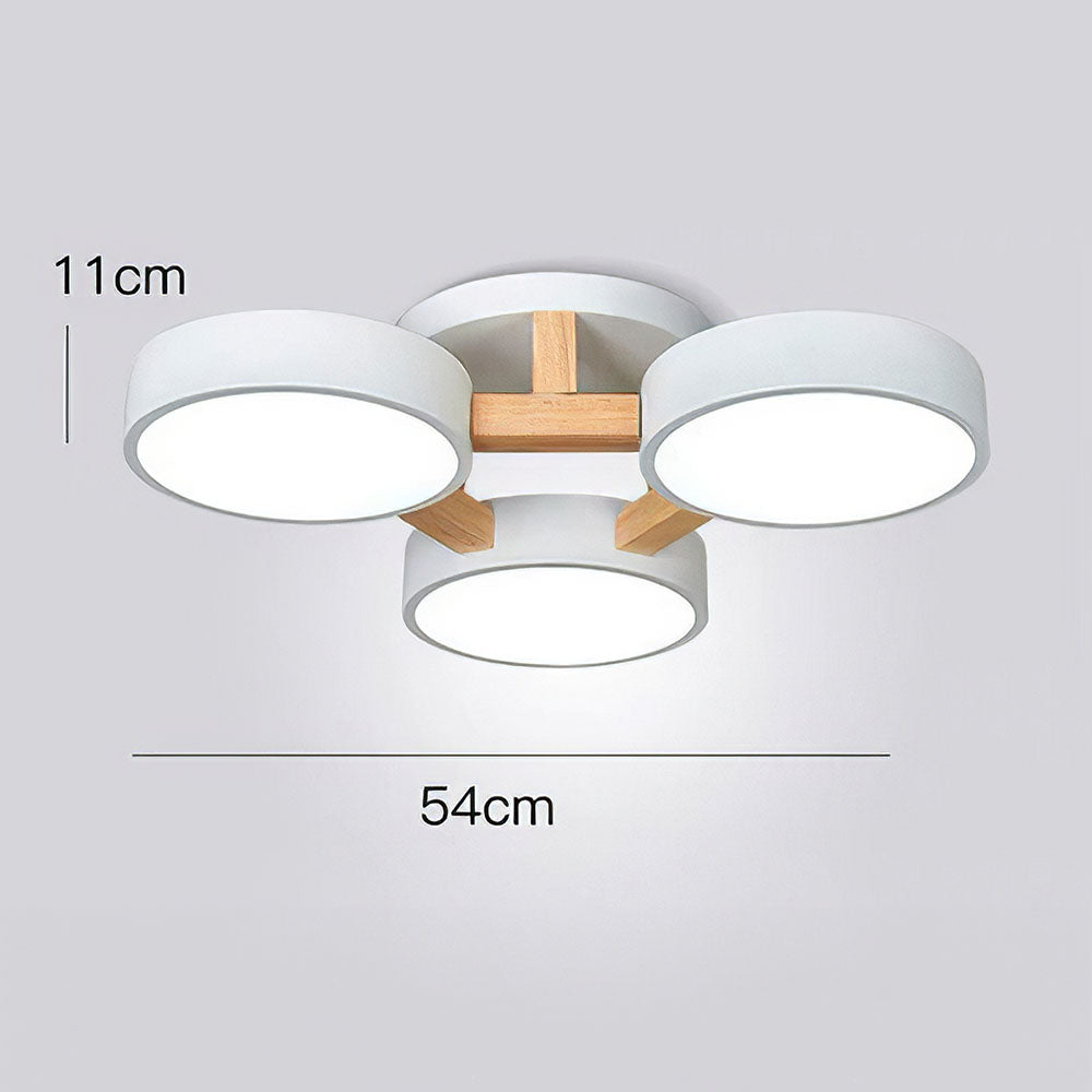 LED-Deckenleuchte mit modernem Holzdesign