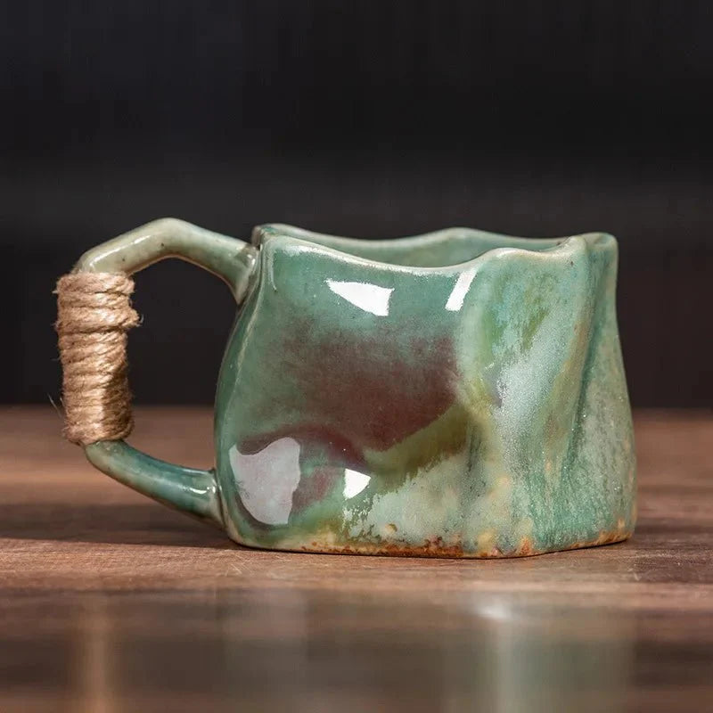 Japanischer Stil Unregelmäßige Kaffeetasse