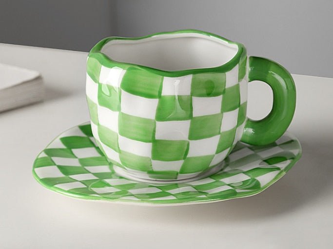 Unregelmäßige Kaffeetasse im koreanischen Stil