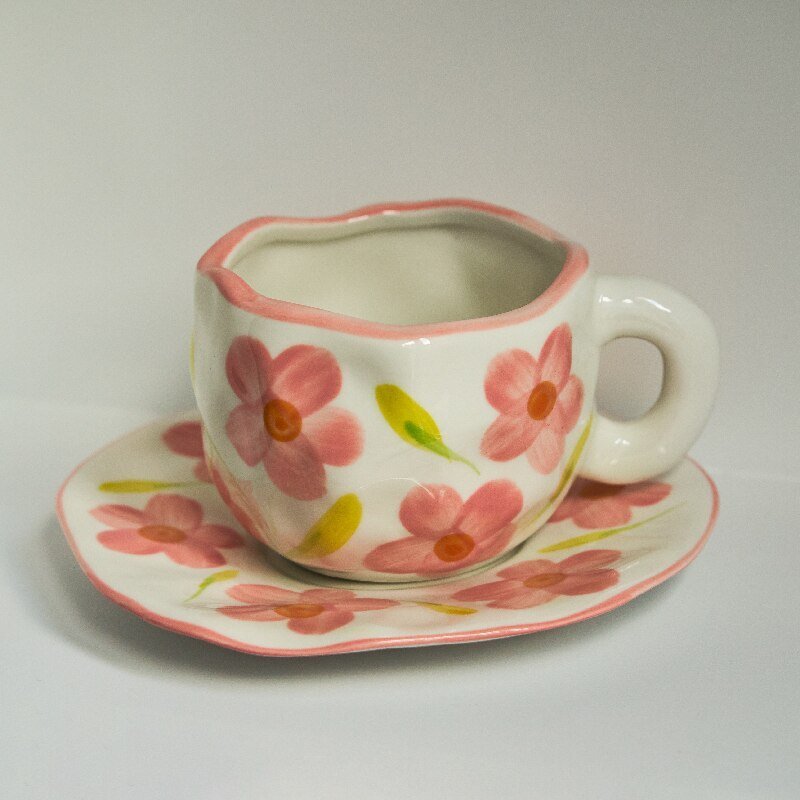 Unregelmäßige Kaffeetasse im koreanischen Stil