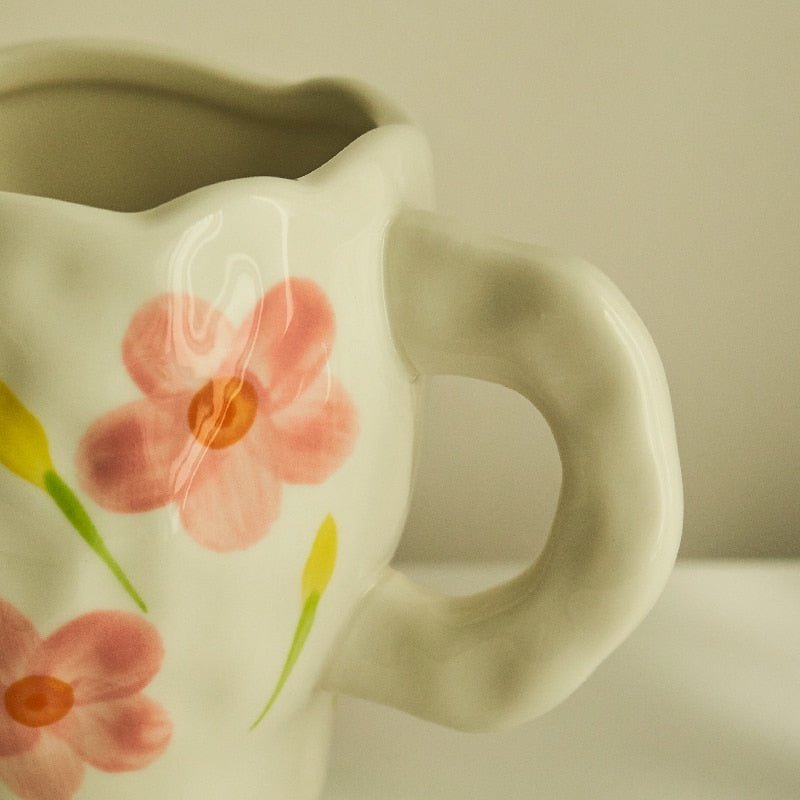 Unregelmäßige Kaffeetasse im koreanischen Stil