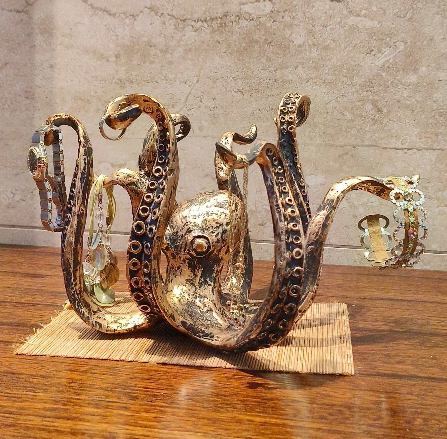 KrakenRust - Tassenhalter Inspiriert von der Gusseisen-Oktopus