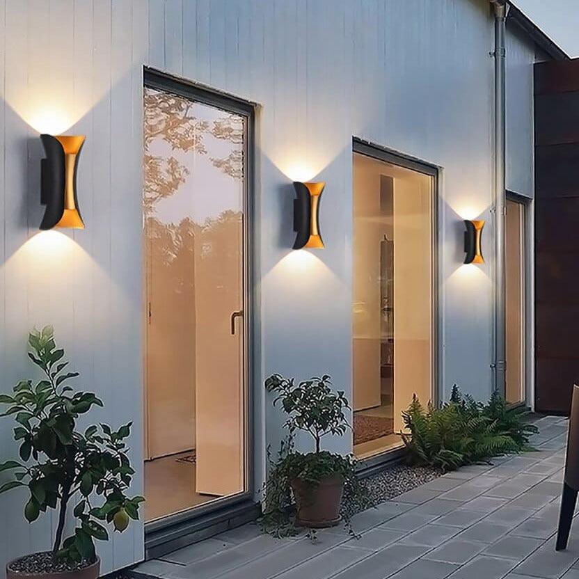 LustriaGlow – Stilvolle Außenwandleuchte mit wetterfestem Design