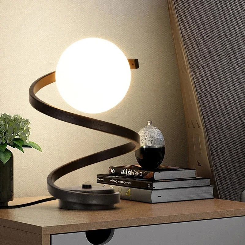 Elegante Tischlampe mit LED-Beleuchtung | GlassLuxe