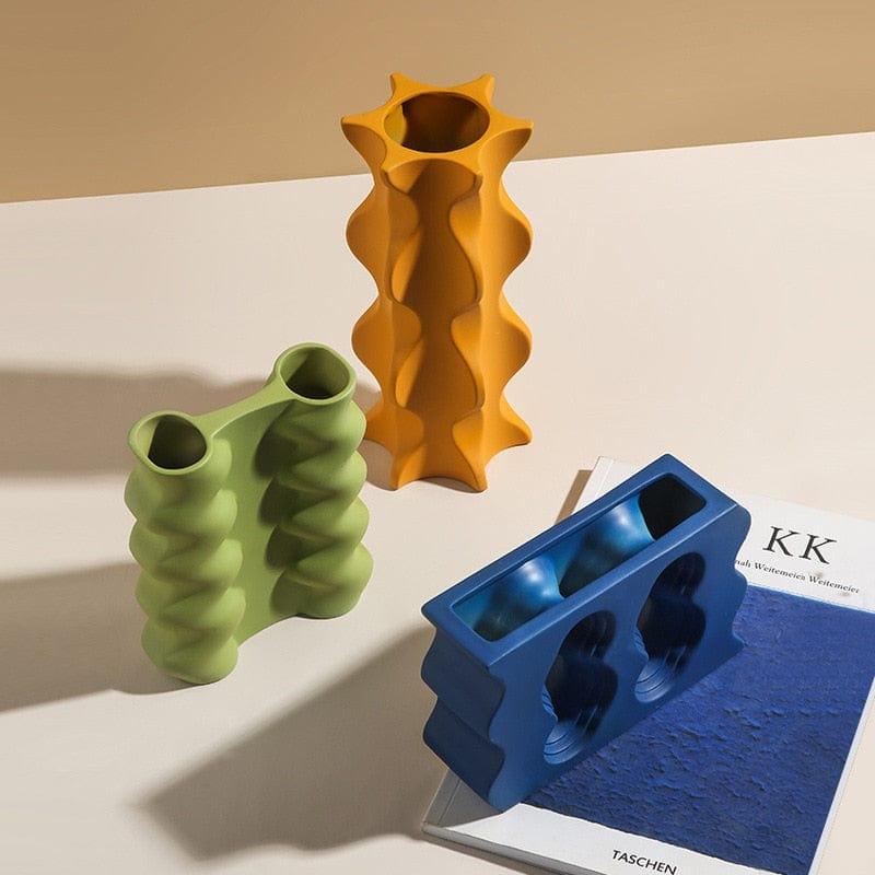 Garduru – Stilvolle Keramikvase für moderne Eleganz