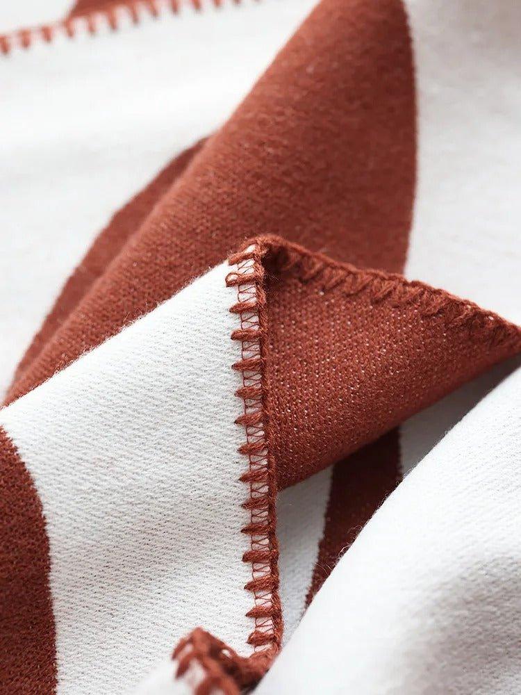 BohoWarm – Luxus Bohemian Wohnblanket mit modernem abstraktem Design