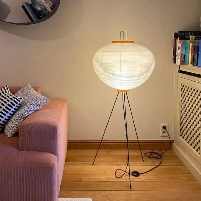 Moderne japanische Stativ hohe Stehlampe │ Minimalistische Vintage Stehlampe
