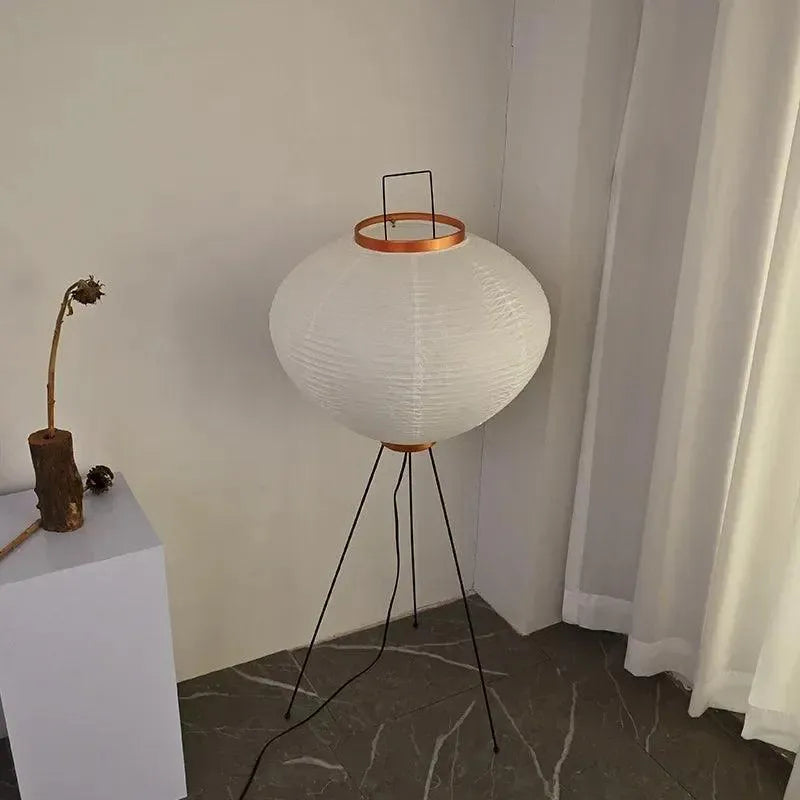 Moderne japanische Stativ hohe Stehlampe │ Minimalistische Vintage Stehlampe