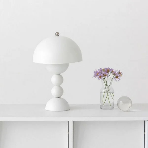 Tischlampe tragbar Nordic Flower Bud - Eleganz und Funktionalität vereint