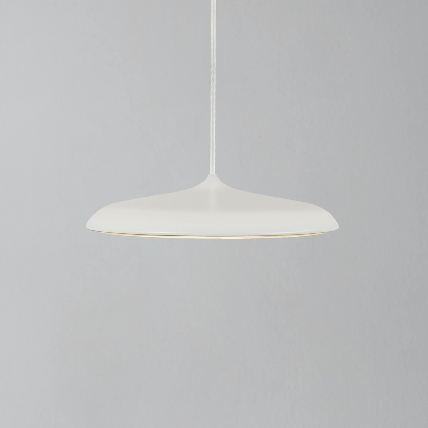 Künstler 25 LED Pendelleuchte