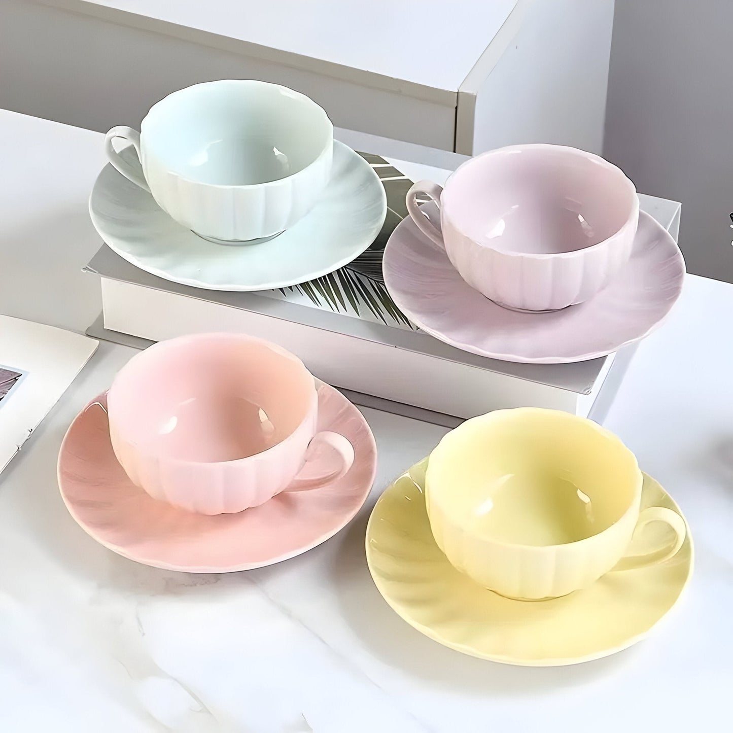 Pastellfarbiger Kürbis Kaffee Becher & Untertasse Set