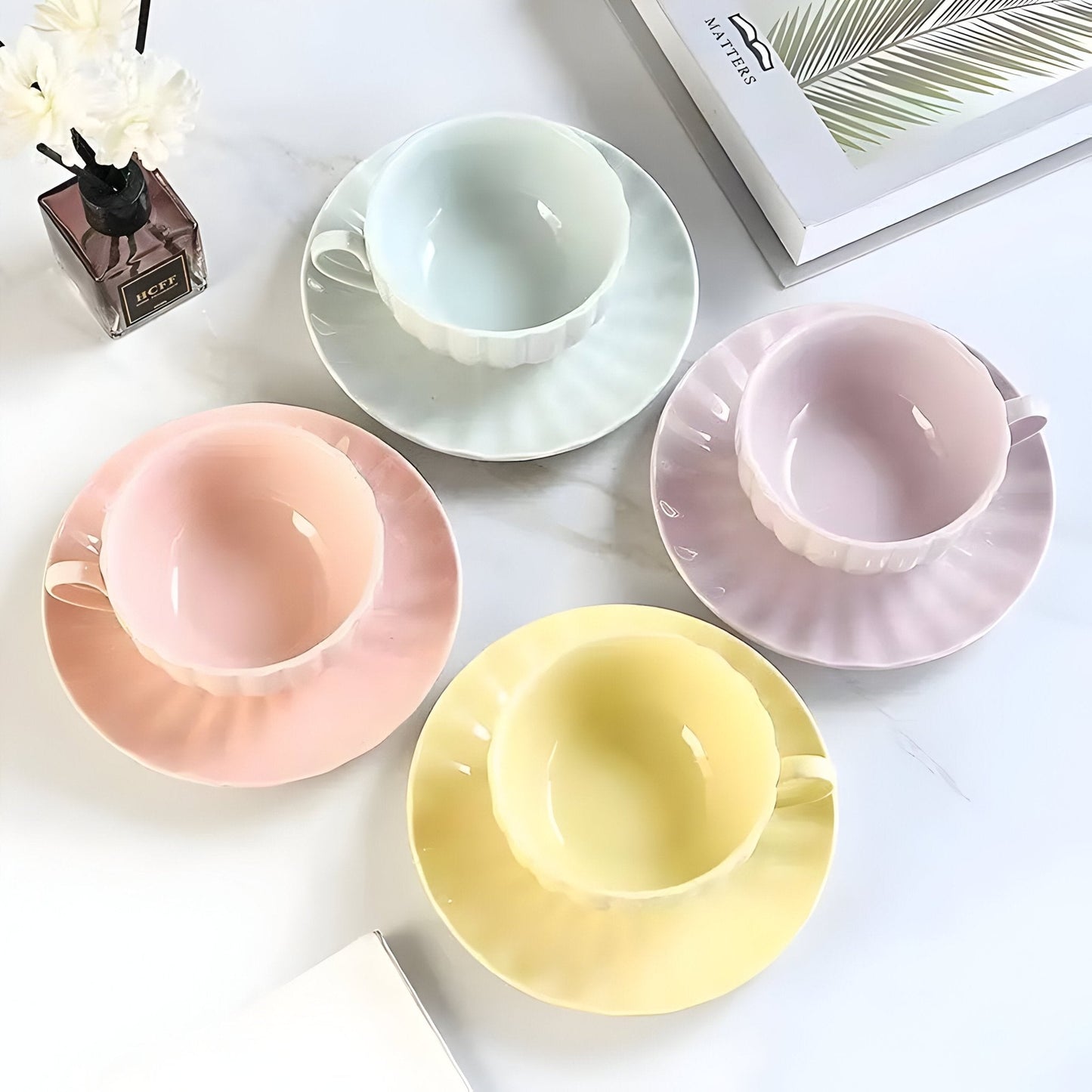 Pastellfarbiger Kürbis Kaffee Becher & Untertasse Set