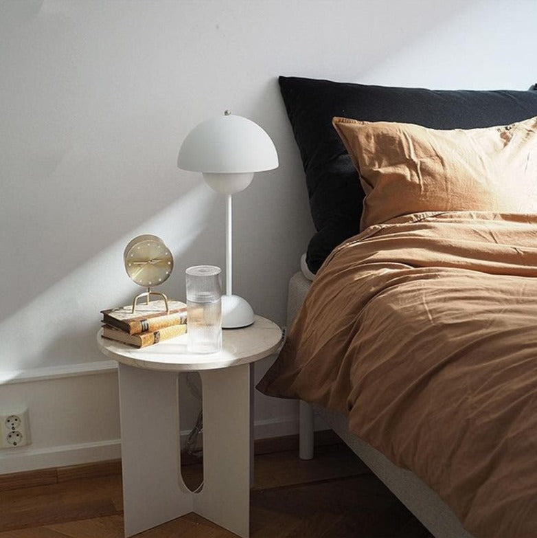 Tischlampe Flowerpot aus lackiertem Metall - Schlussverkauf