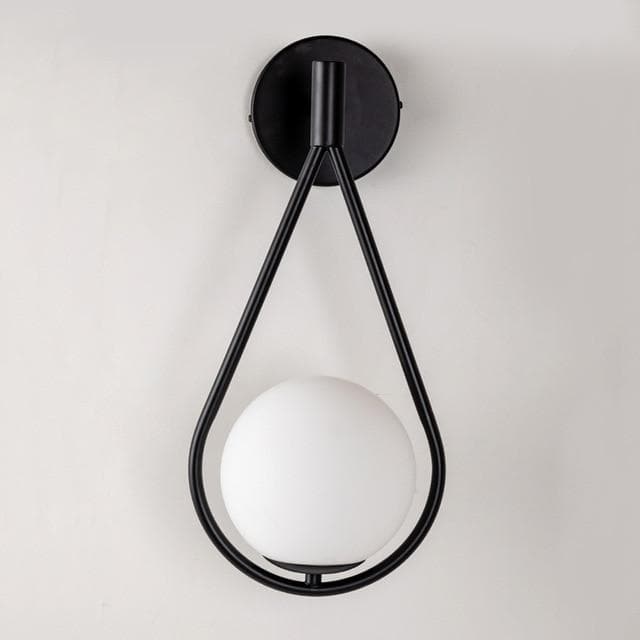 RoyaleGlow Elegante Metallrahmen Glas Ball Wandleuchte - Moderne Wohnbeleuchtung