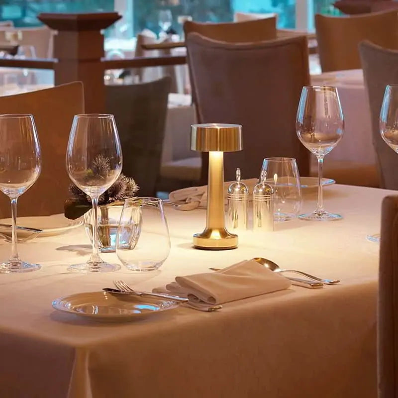 Garduru Restaurant Bar Tischlampe – Elegantes & dimmbares LED Licht