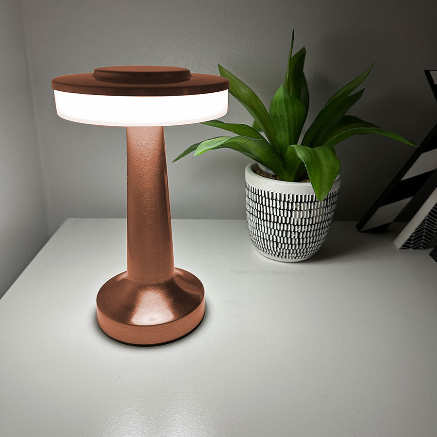 Moderne kabellose Flachkopf-Pilzlampe