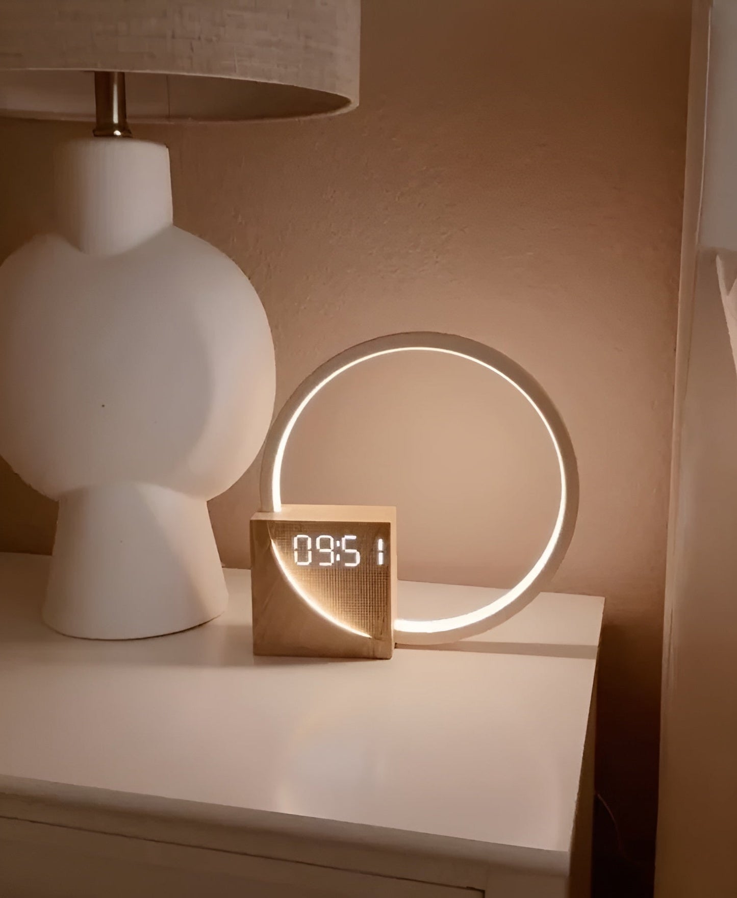 Garduru Snooze - Multifunktionswecker mit Dimmbarer Touch-Lampe