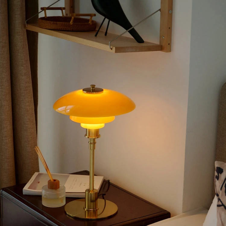 Tischlampe Glas LED Modern Messing Licht