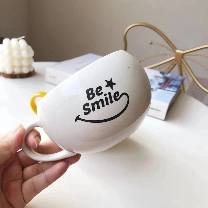 JoySip – Verspielt Keramiktasse mit Smiley-Gesicht für einen glücklichen Start