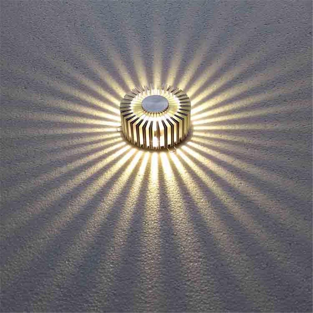 Sonnenstrahlen Schatten werfen dekorative Wandlampe