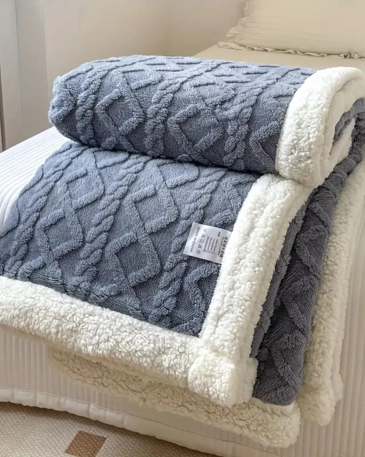 Wunderschönes Zuhause – Luxuriöse Kuscheldecke mit samtweicher Textur für ultimativen Komfort