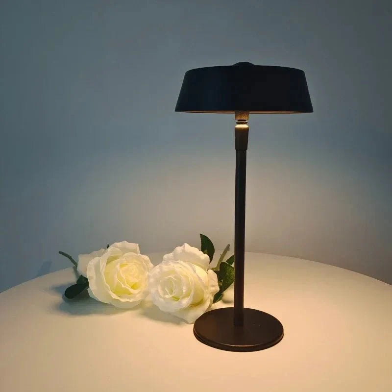 Garduru - Stylische, wiederaufladbare LED-Tischlampe mit praktischem Touch-Sensor