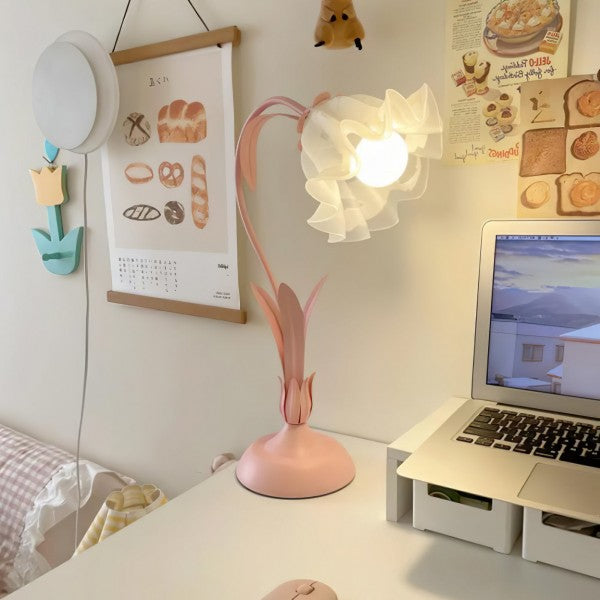 Garduru Adjustable Flower Tischlampe – Elegantes Design mit funktionaler Flexibilität