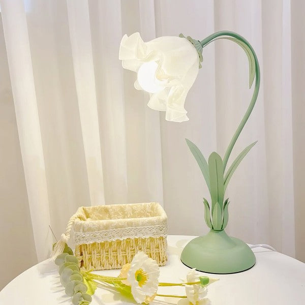 Garduru Adjustable Flower Tischlampe – Elegantes Design mit funktionaler Flexibilität