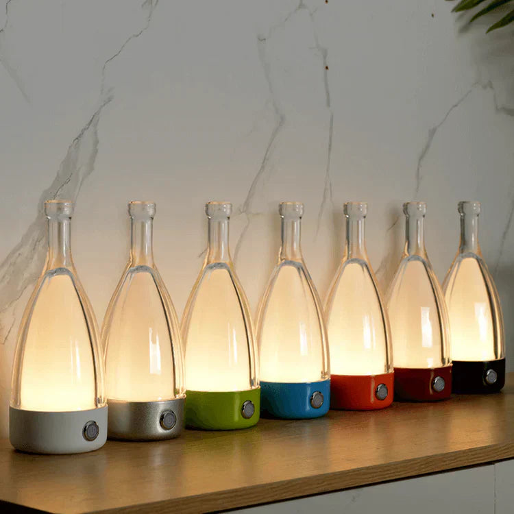 Dekorative Nachttischlampe Wiederaufladbar in Form einer Weinflasche – LED-Stimmungslicht mit dimmbarer Funktion