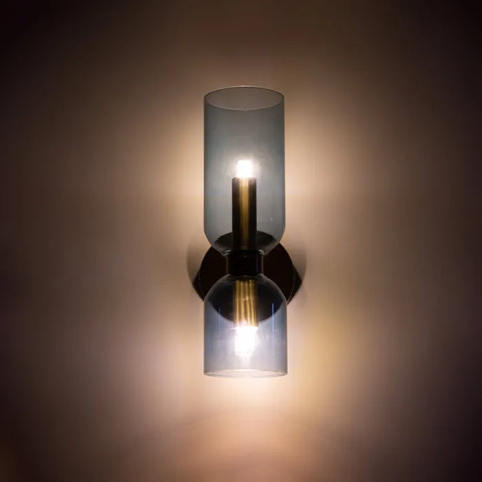 LED-Wandapplique mit Doppelkopf aus Glas – Moderne Eleganz und Energieeffizienz